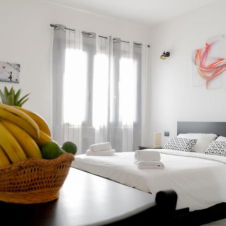 Brand New Studio With Garage - Close To The Beach Acquarica del Capo Exterior foto