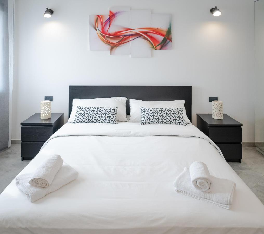Brand New Studio With Garage - Close To The Beach Acquarica del Capo Exterior foto