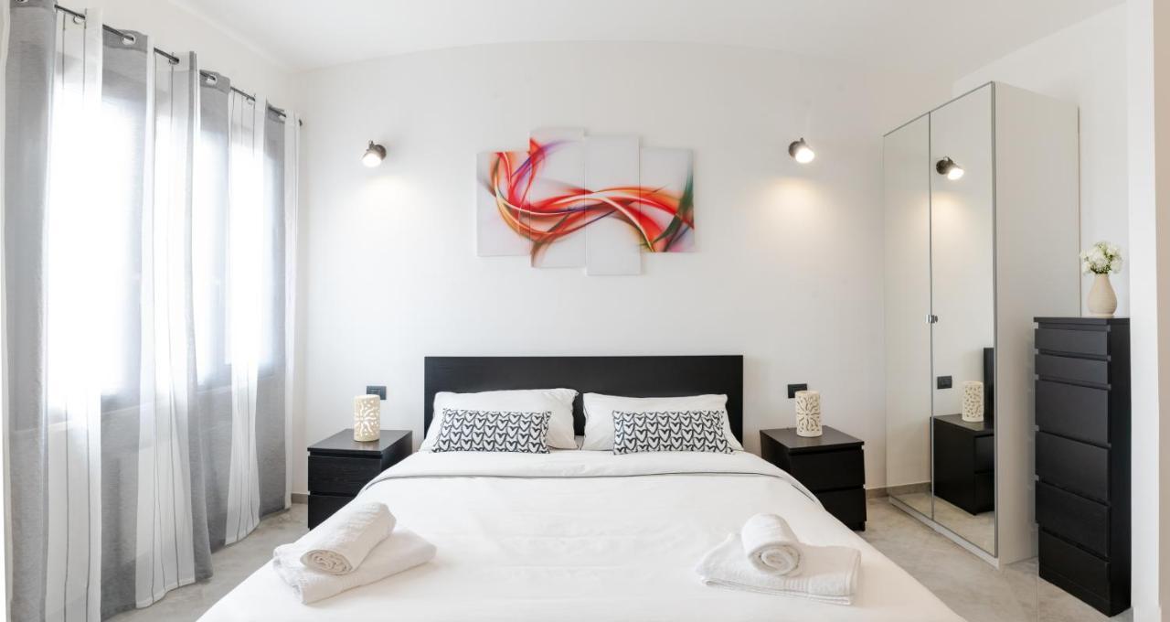 Brand New Studio With Garage - Close To The Beach Acquarica del Capo Exterior foto